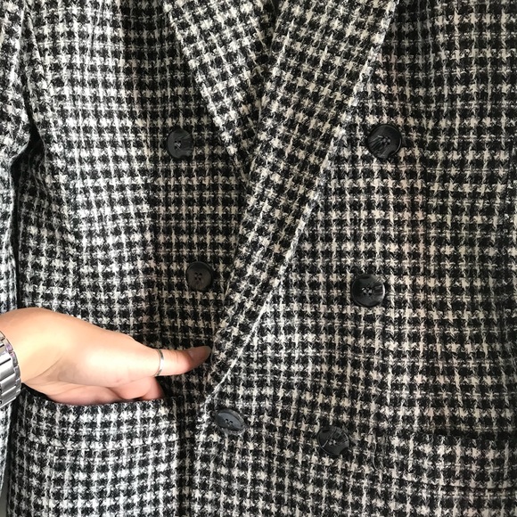 SOLD /VTG LIZ • houndstooth double-breasted blazer - Picture 5 of 7